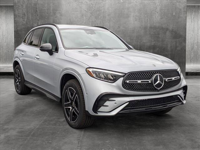 new 2024 Mercedes-Benz GLC 300 car, priced at $55,285