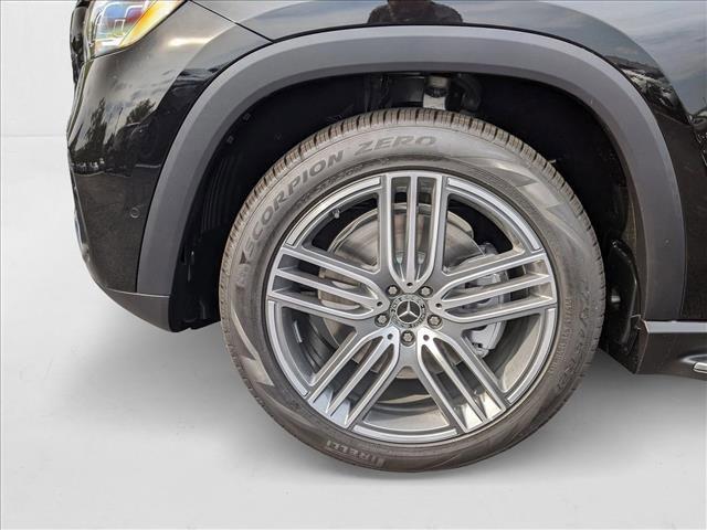 new 2026 Mercedes-Benz GLS 450 car, priced at $96,900