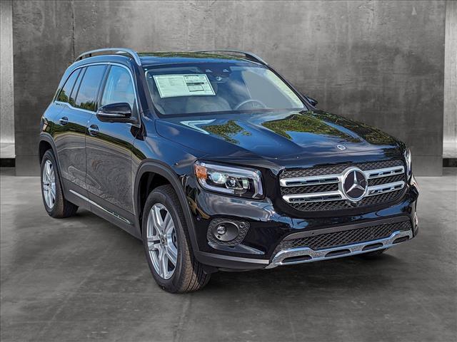 new 2023 Mercedes-Benz GLB 250 car, priced at $50,985