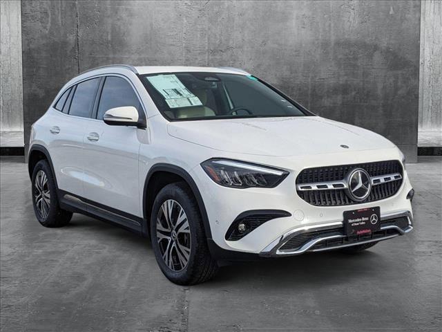 new 2025 Mercedes-Benz GLA 250 car, priced at $47,295