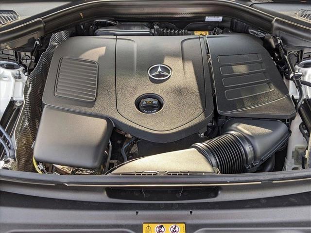 new 2025 Mercedes-Benz GLC 300 car, priced at $57,800