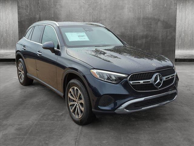 new 2024 Mercedes-Benz GLC 300 car, priced at $56,745