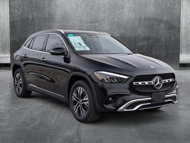 new 2025 Mercedes-Benz GLA 250 car, priced at $47,295