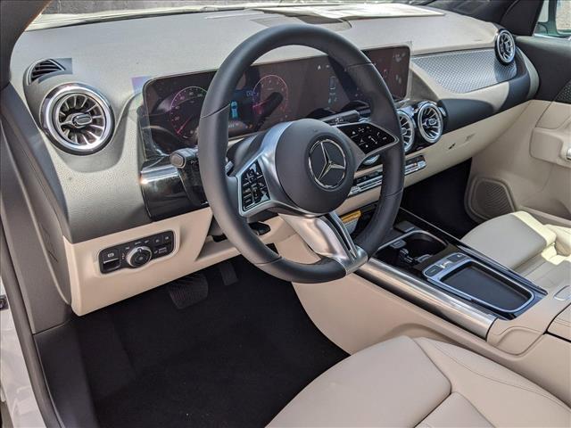 new 2025 Mercedes-Benz GLA 250 car, priced at $47,650