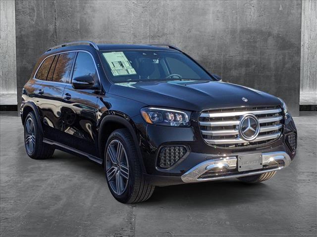 new 2025 Mercedes-Benz GLS 450 car, priced at $91,945