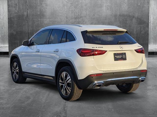 new 2025 Mercedes-Benz GLA 250 car, priced at $47,295