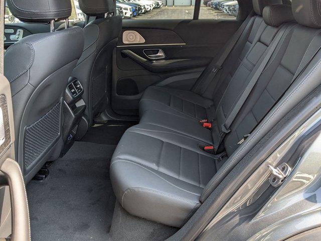 new 2025 Mercedes-Benz GLE 450 car, priced at $77,095