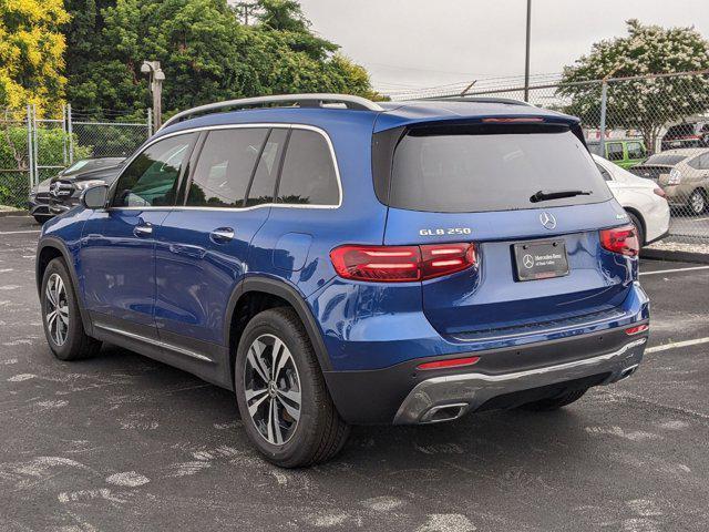 new 2025 Mercedes-Benz GLB 250 car, priced at $53,045