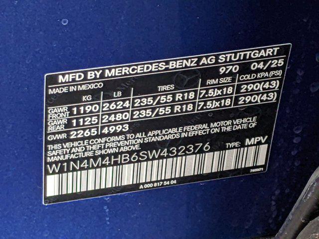 new 2025 Mercedes-Benz GLB 250 car, priced at $53,045
