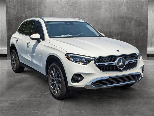 new 2024 Mercedes-Benz GLC 300 car, priced at $50,985