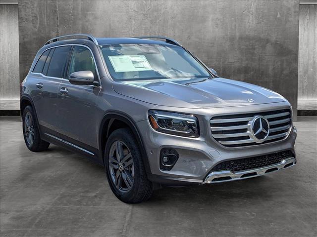 new 2024 Mercedes-Benz GLB 250 car, priced at $53,785