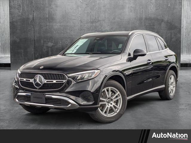 new 2025 Mercedes-Benz GLC 300 car, priced at $56,585