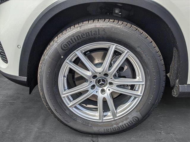 new 2025 Mercedes-Benz GLC 300 car, priced at $56,385
