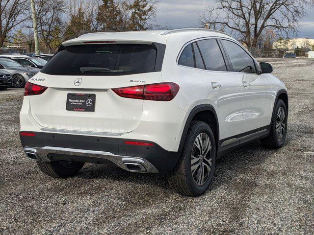 new 2025 Mercedes-Benz GLA 250 car, priced at $47,295