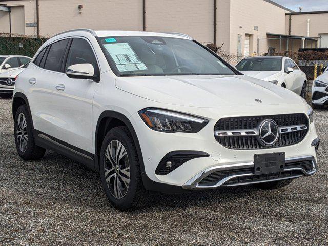 new 2025 Mercedes-Benz GLA 250 car, priced at $47,295