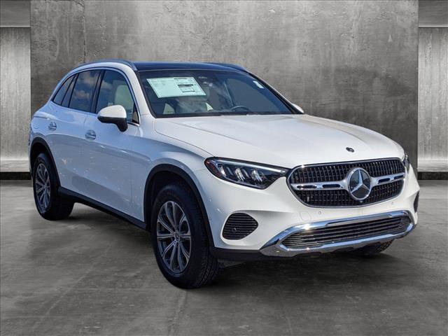 new 2025 Mercedes-Benz GLC 300 car, priced at $54,285