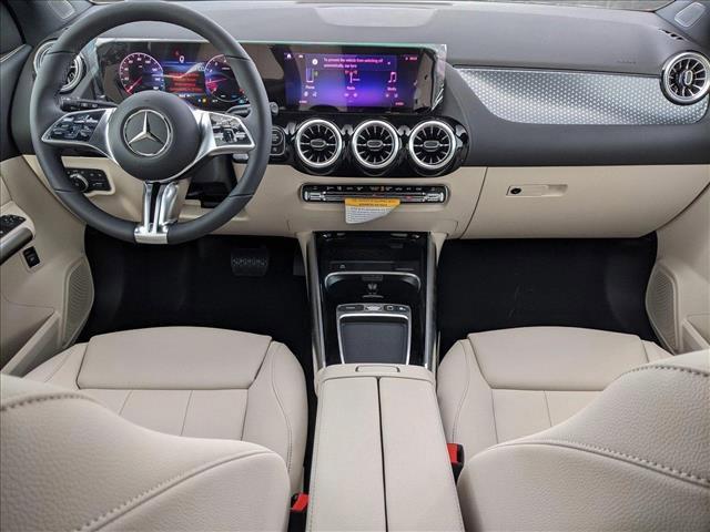 new 2025 Mercedes-Benz GLA 250 car, priced at $47,295