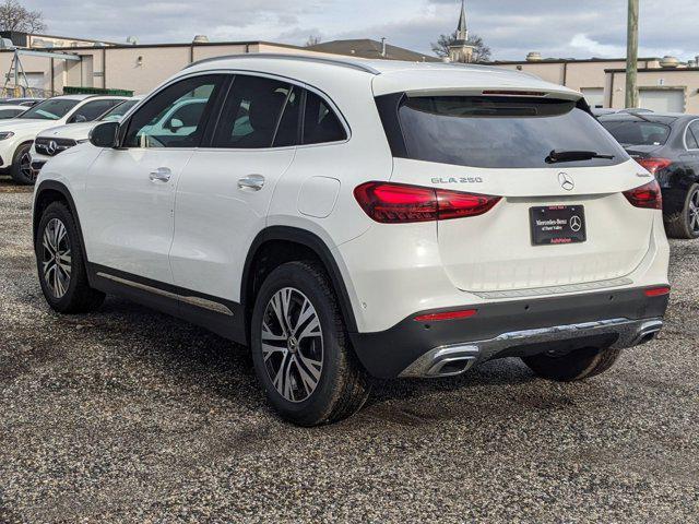 new 2025 Mercedes-Benz GLA 250 car, priced at $47,295