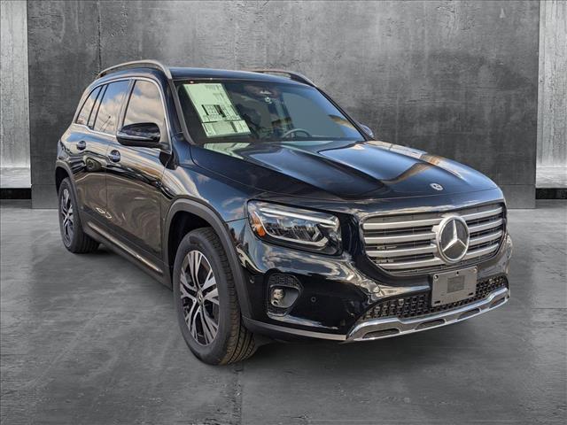 new 2025 Mercedes-Benz GLB 250 car, priced at $51,095