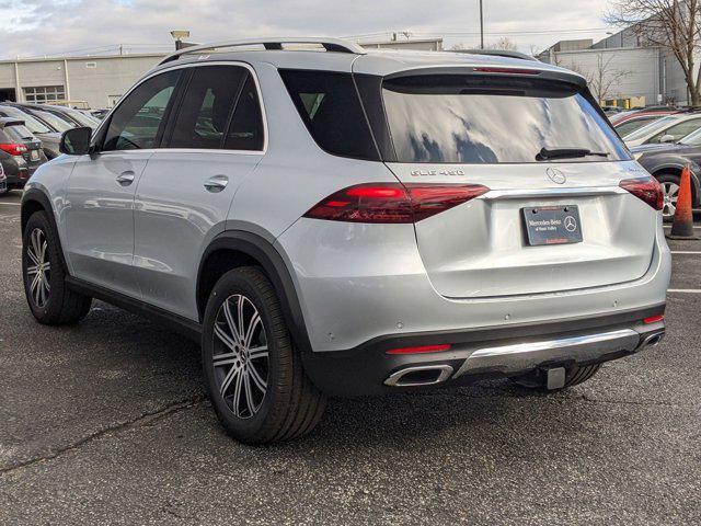 new 2025 Mercedes-Benz GLE 450 car, priced at $75,795