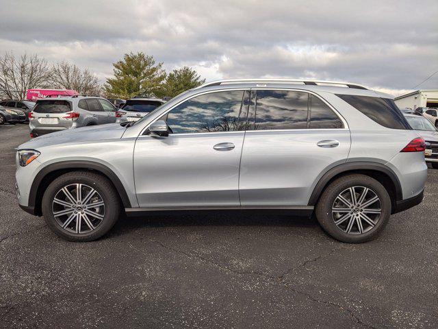 new 2025 Mercedes-Benz GLE 450 car, priced at $75,795