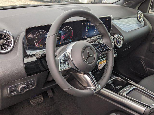 new 2025 Mercedes-Benz GLA 250 car, priced at $47,295