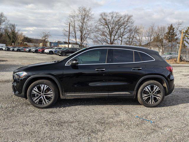 new 2025 Mercedes-Benz GLA 250 car, priced at $47,295