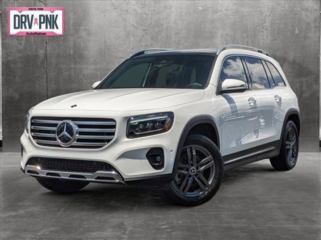 new 2024 Mercedes-Benz GLB 250 car, priced at $51,640