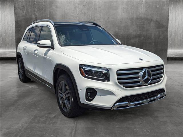 new 2024 Mercedes-Benz GLB 250 car, priced at $51,640
