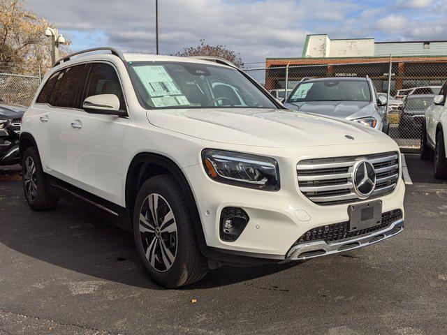 new 2025 Mercedes-Benz GLB 250 car, priced at $49,595