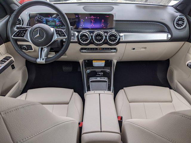 new 2025 Mercedes-Benz GLB 250 car, priced at $49,595