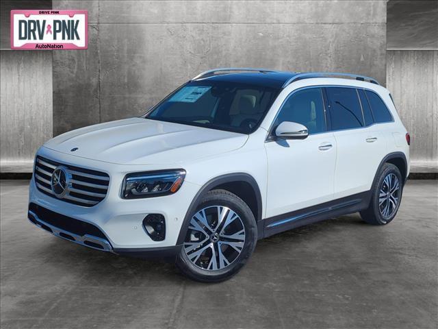 new 2024 Mercedes-Benz GLB 250 car, priced at $53,215