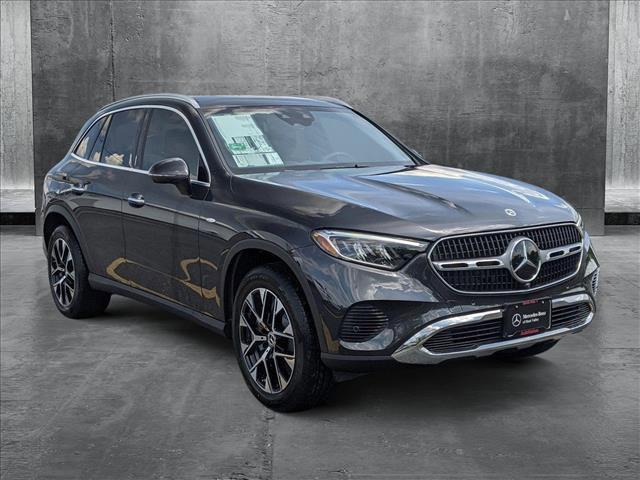 new 2025 Mercedes-Benz GLC 350e car, priced at $68,600