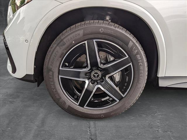 new 2025 Mercedes-Benz GLC 300 car, priced at $68,135