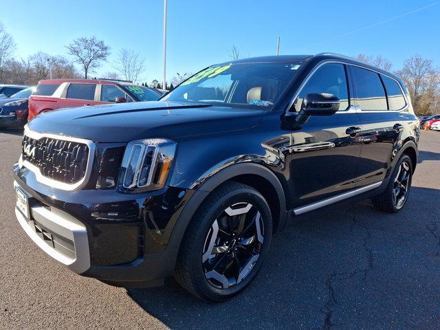 used 2024 Kia Telluride car, priced at $41,995