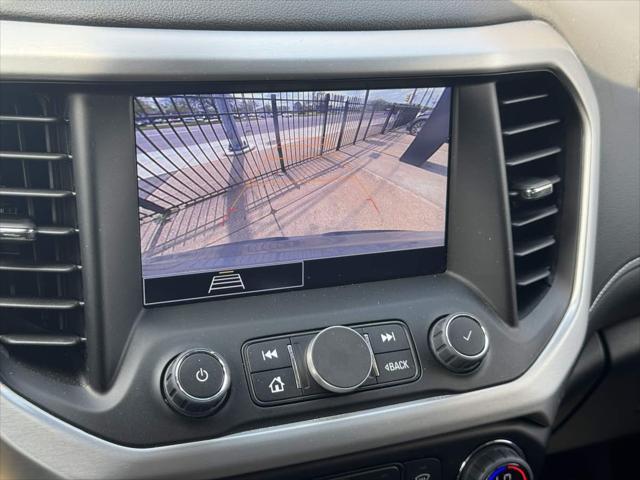 used 2023 GMC Acadia car, priced at $31,405
