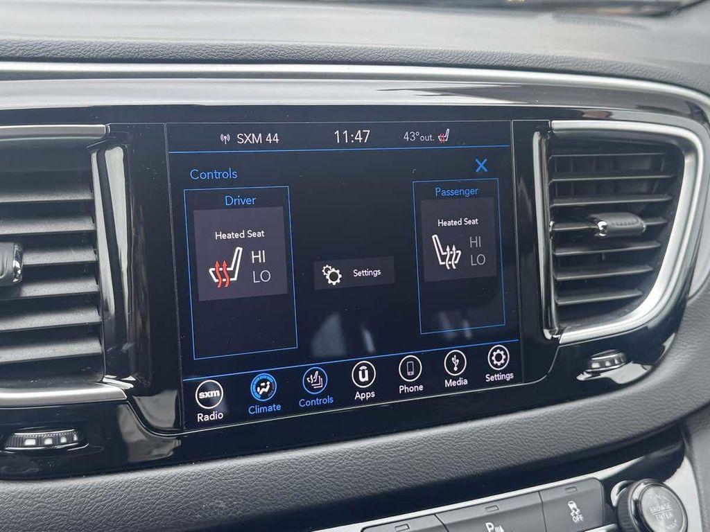 used 2018 Chrysler Pacifica car, priced at $14,905