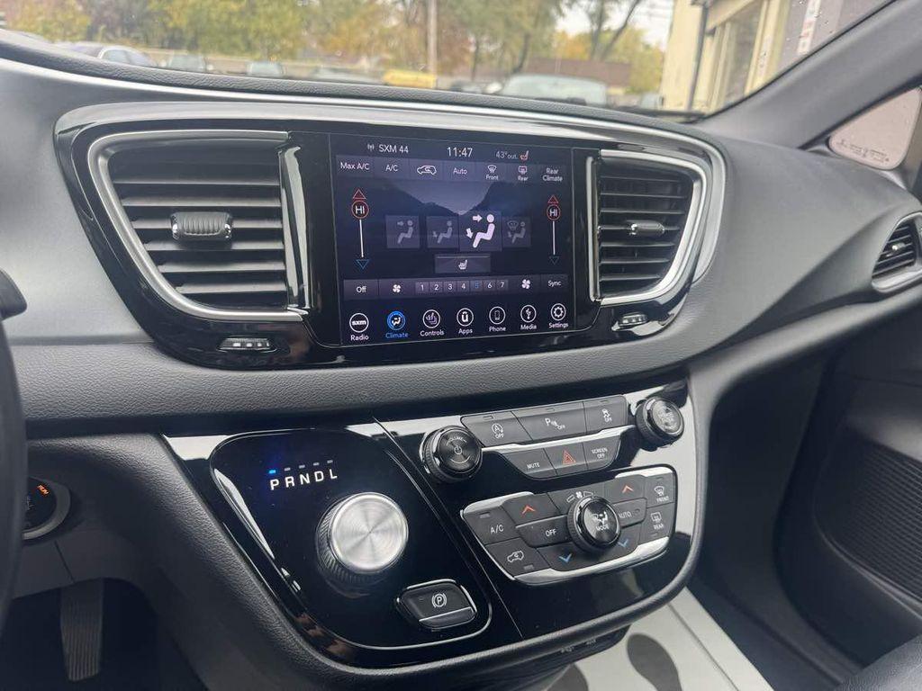 used 2018 Chrysler Pacifica car, priced at $14,905