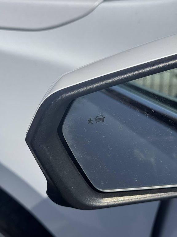 used 2022 Chevrolet Equinox car