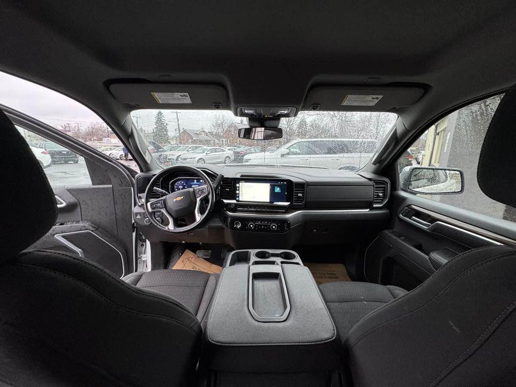 used 2022 Chevrolet Silverado 1500 car, priced at $30,905