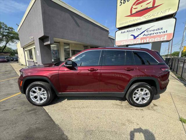 used 2022 Jeep Grand Cherokee car, priced at $36,405