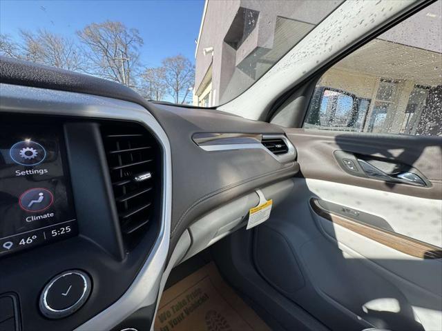 used 2022 GMC Acadia car, priced at $30,405