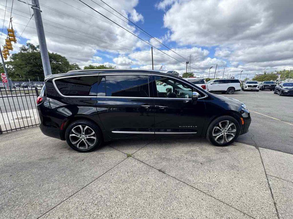 used 2022 Chrysler Pacifica car, priced at $37,905