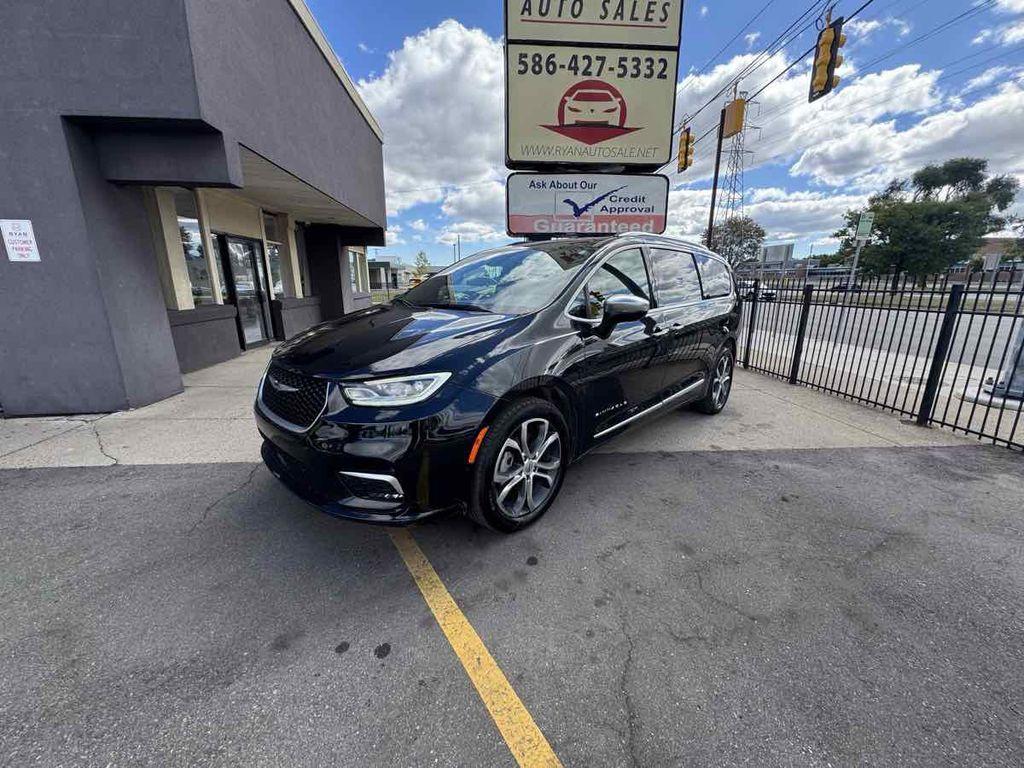 used 2022 Chrysler Pacifica car, priced at $37,905