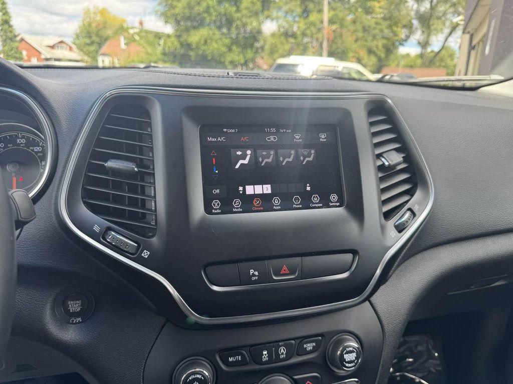 used 2019 Jeep Cherokee car, priced at $14,905