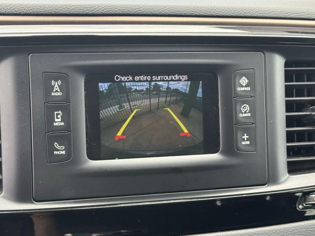 used 2017 Chrysler Pacifica car