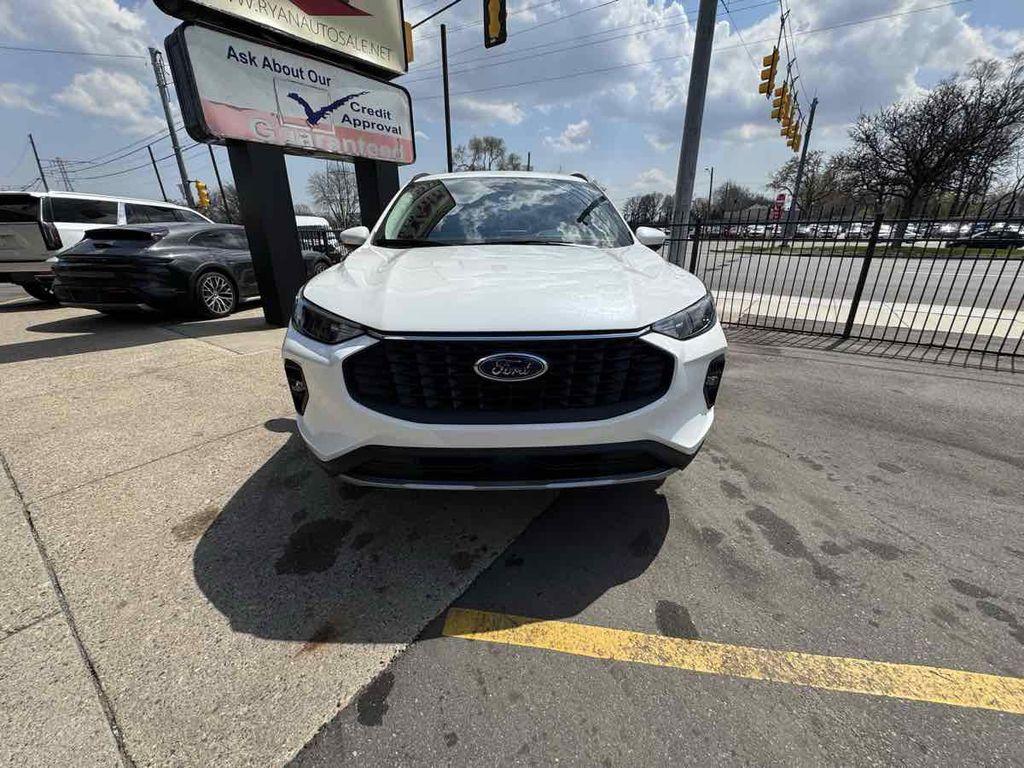 used 2025 Ford Escape PHEV car, priced at $33,905