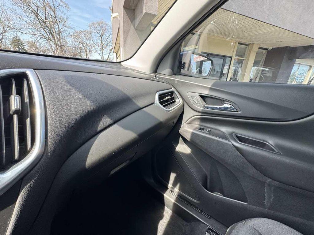 used 2021 Chevrolet Equinox car