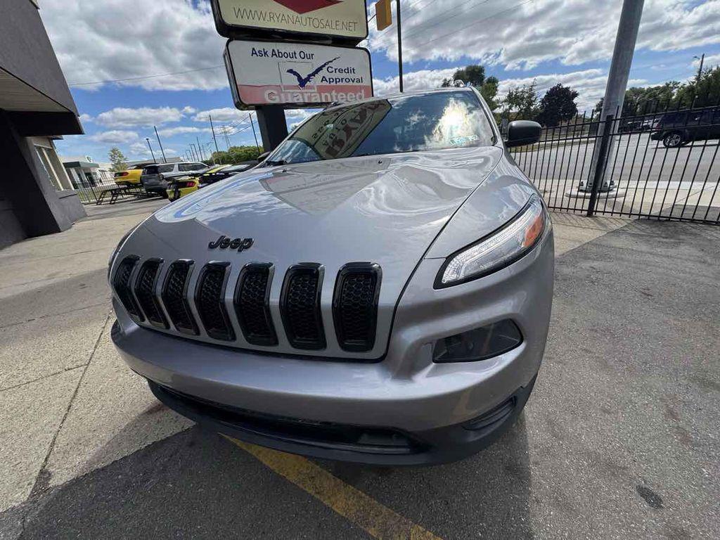 used 2017 Jeep Cherokee car, priced at $11,905