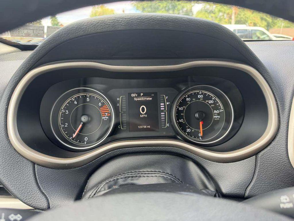 used 2017 Jeep Cherokee car, priced at $11,905